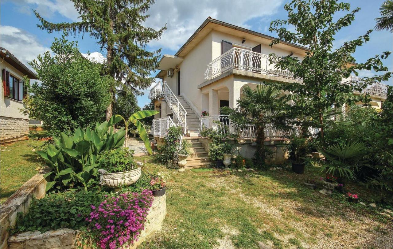2 Bedroom Pet Friendly Apartment In Lovrecica Lovrečica Exterior foto